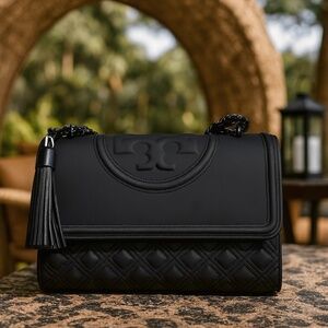 NEW Tory Burch Fleming Matte Black Convertible Shoulder Bag/Crossbody Bag
